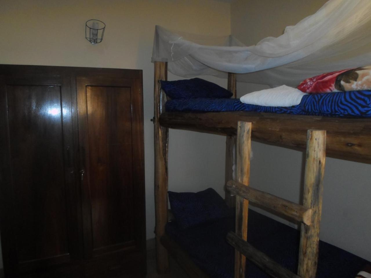 Climbers Home Moshi Esterno foto