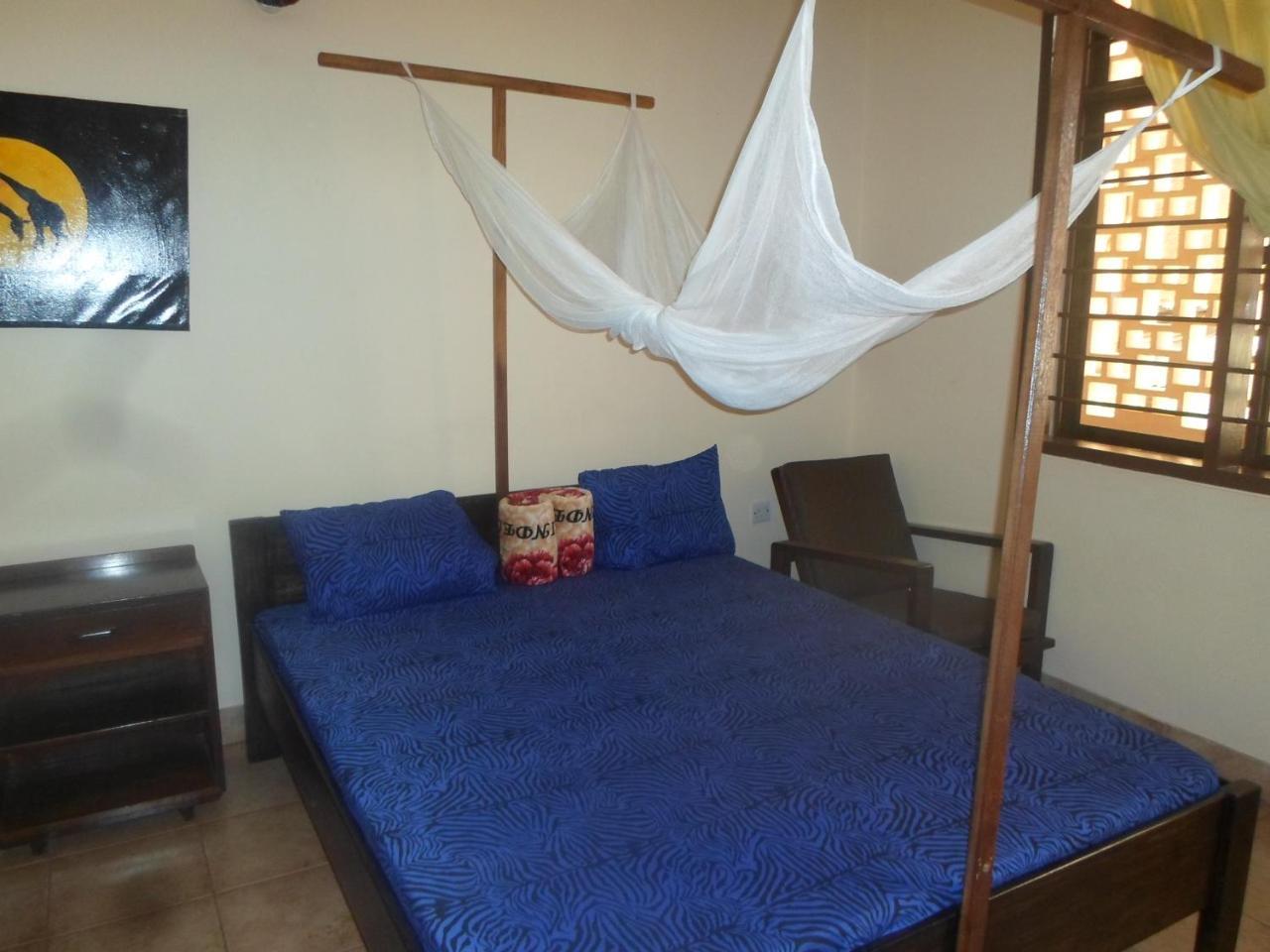 Climbers Home Moshi Esterno foto